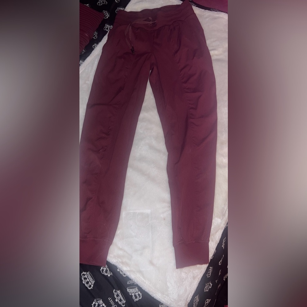 lululemon athletica Burgundy unlined dancer pants.
